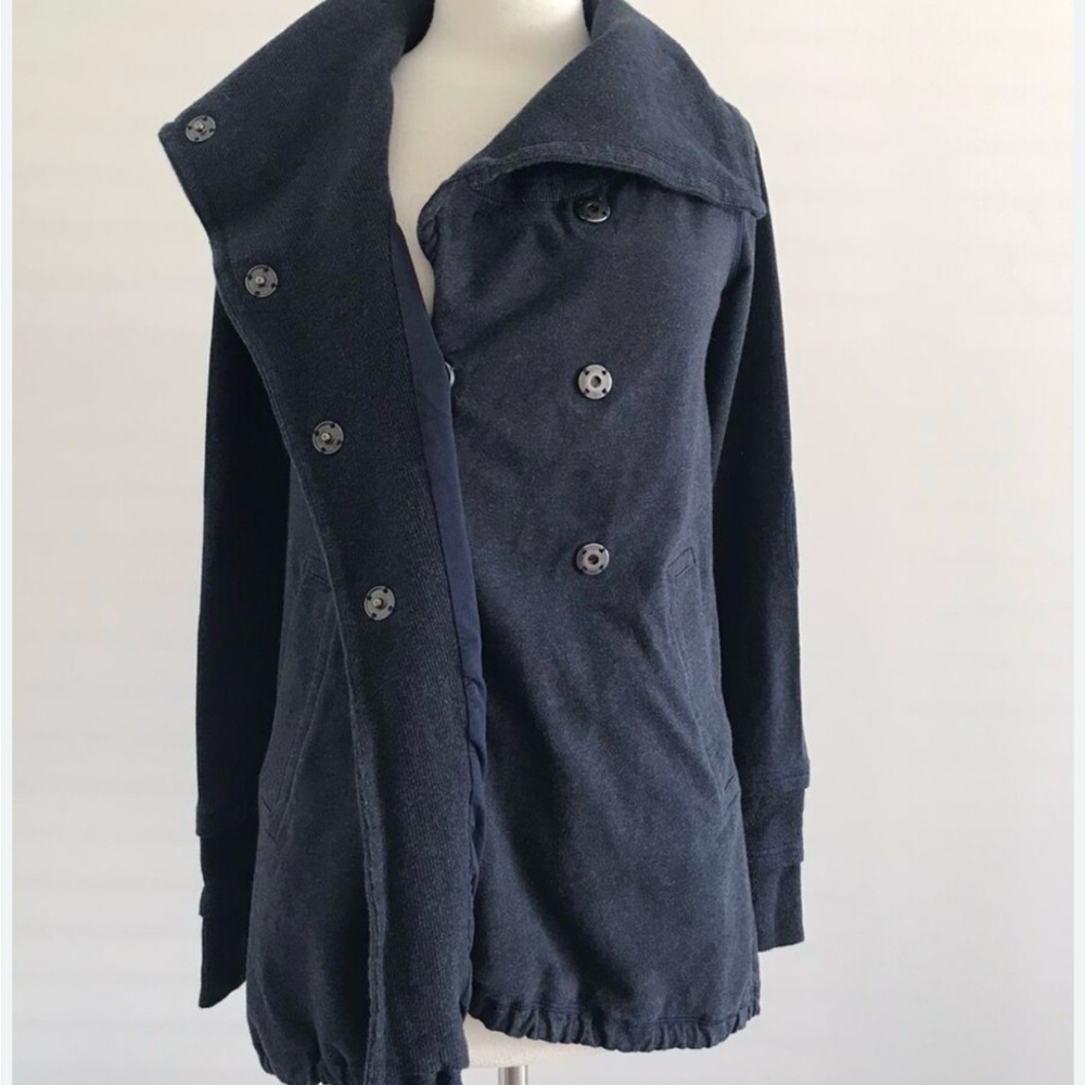 Lululemon Gray Gratitude Wrap JACKET Size 4